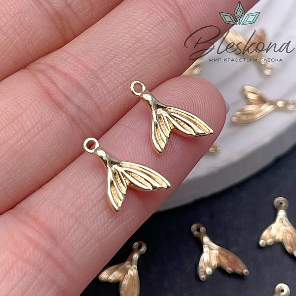 8,5*11мм, цвет золото, Подвеска хвост кита  