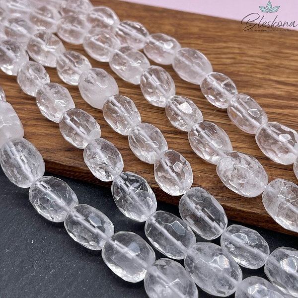 Горный хрусталь галтовка огранка (15-20)*(12-13) мм 