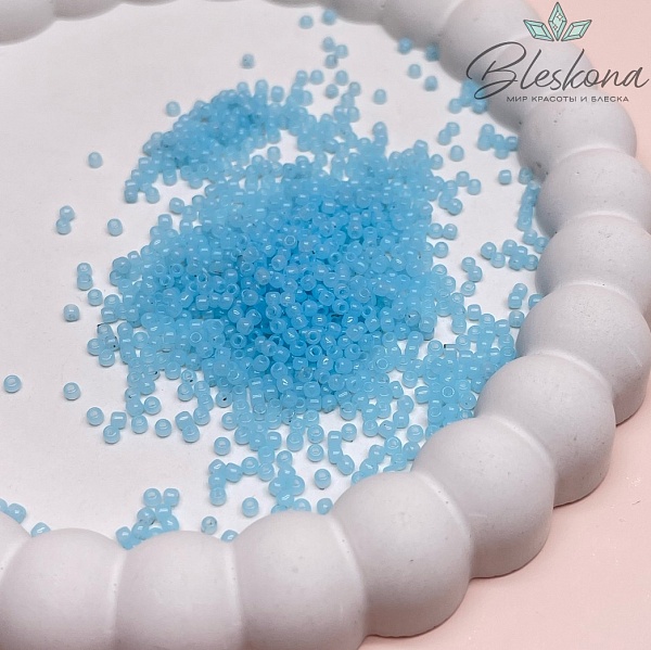 Бисер TOHO round 11/0 цвет №1143 (оттенок голубого)