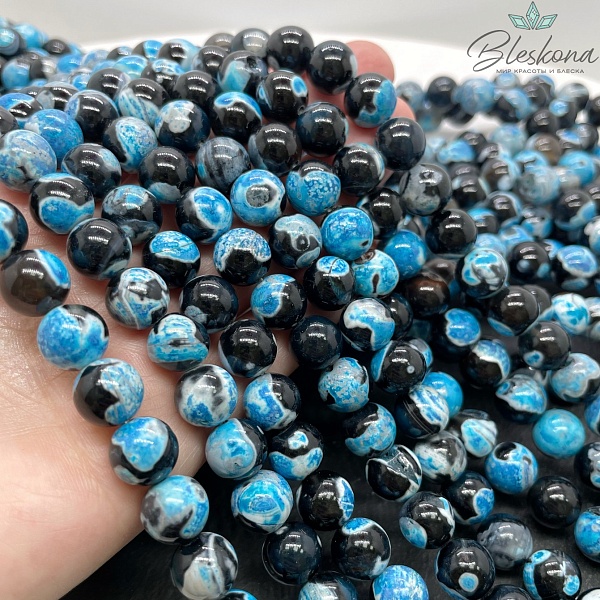 Агат черный голубые разводы (имитация) 10 мм