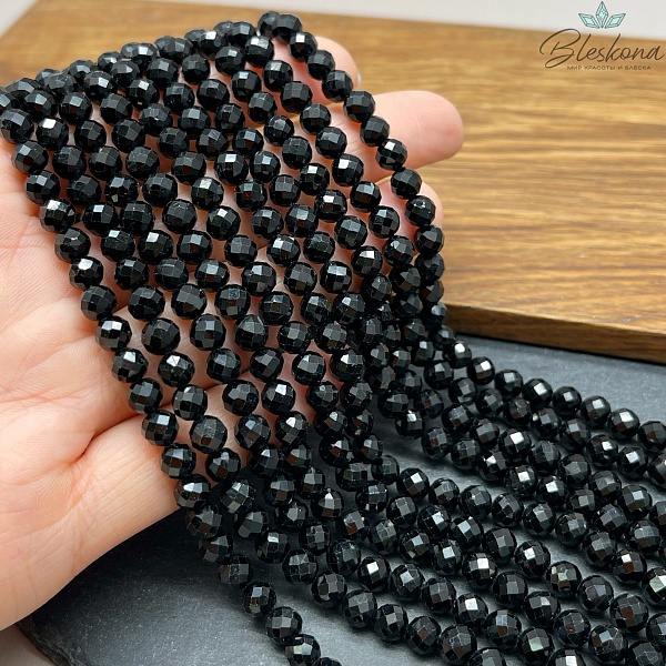 Турмалин черный (Шерл) алмазная огранка 5,5 мм