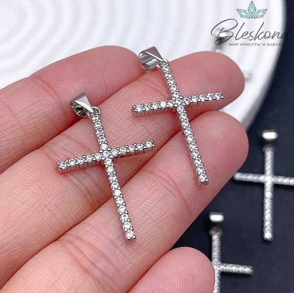 30*19 мм Цвет серебро, Подвеска Крест цирконы 