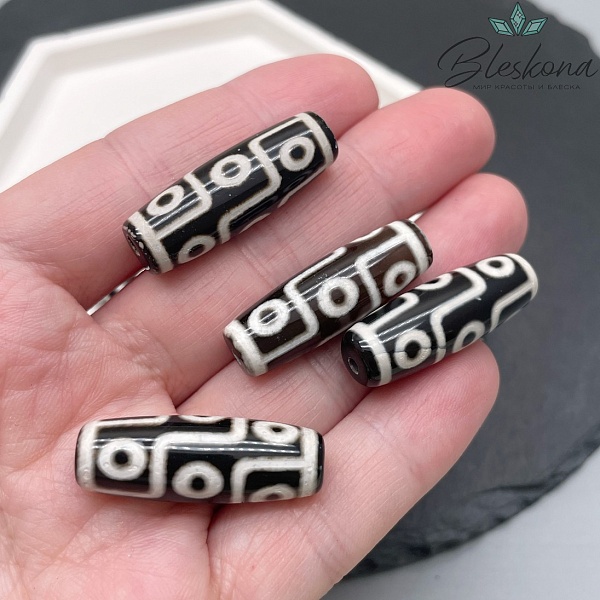 Бусина Дзи 9 глаз черно-белый бочонок 30*11 мм 