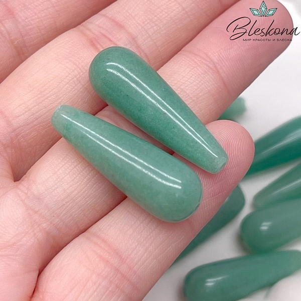 Авантюрин зеленый капля 30*10 мм (штучно)