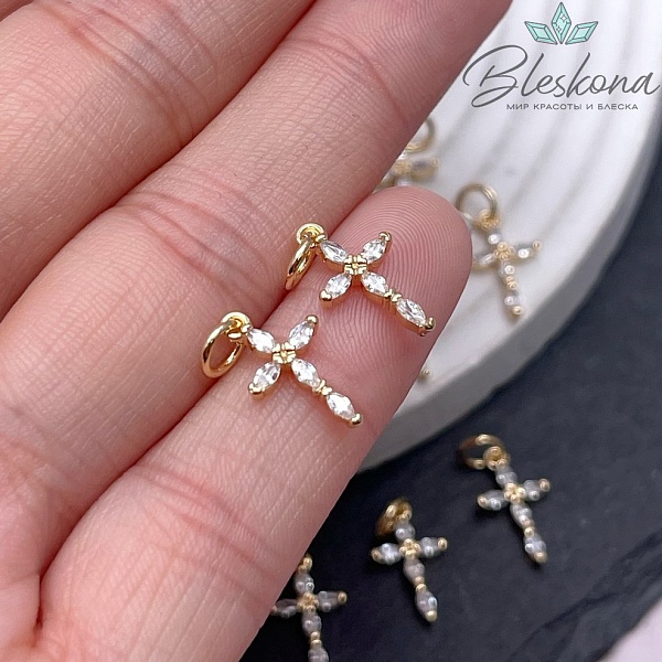 13,3*8 мм Цвет золото, Подвеска крест мини с белыми цирконами