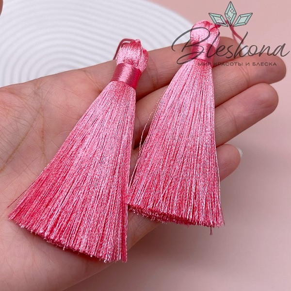 Кисть вискозный шелк Ярко- розовая 8*1 см