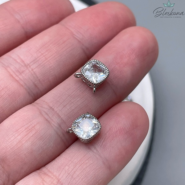 Коннектор квадрат, цвет серебро 8мм 