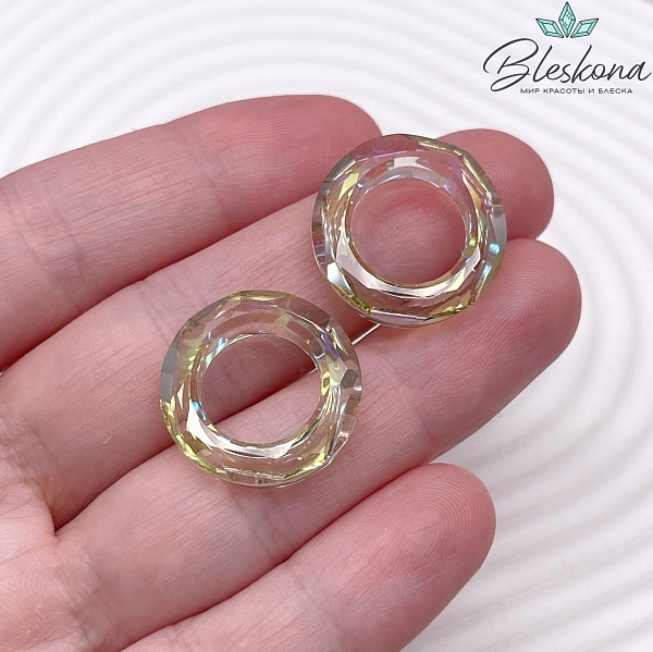 4139 Cosmic Ring 20 мм Crystal Luminous Green