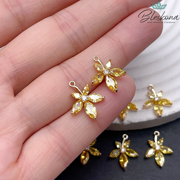 16,2*13,5 мм Цвет золото, Подвеска цветок желтые цирконы 