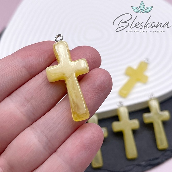 Подвеска Янтарь крестик светло-желтый 19,5*43 мм