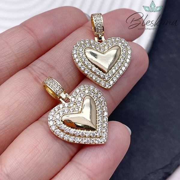 20*20 мм Цвет золото, Подвеска сердце цирконы с бейлом
