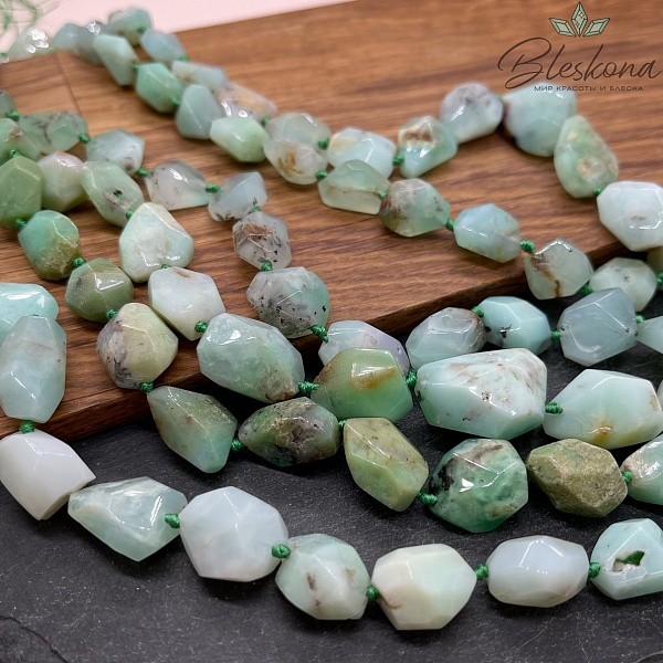 Хризопраз фриформ огранка 10-17 мм