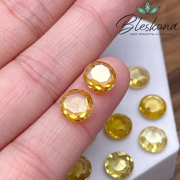 8 мм, Подвеска Циркон круг темно-желтый (кубический цирконий, фианит) 
