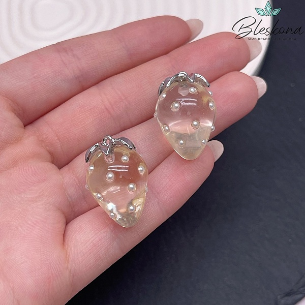 25*17 мм Цвет серебро, Подвеска клубничка прозрачная