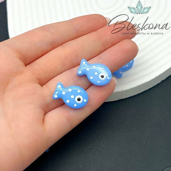 20*12 мм  Бусина рыбка светло- синяя