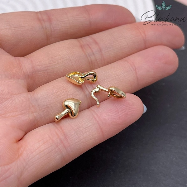 12*7,5 мм Цвет золото, Подвеска сердце с бейлом 