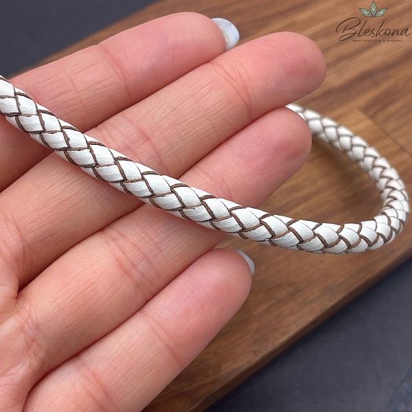 Шнур для браслетов из натуральной кожи бежевый 6 мм