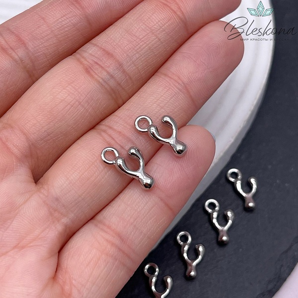 13 мм Цвет серебро, Буква гладкая Y