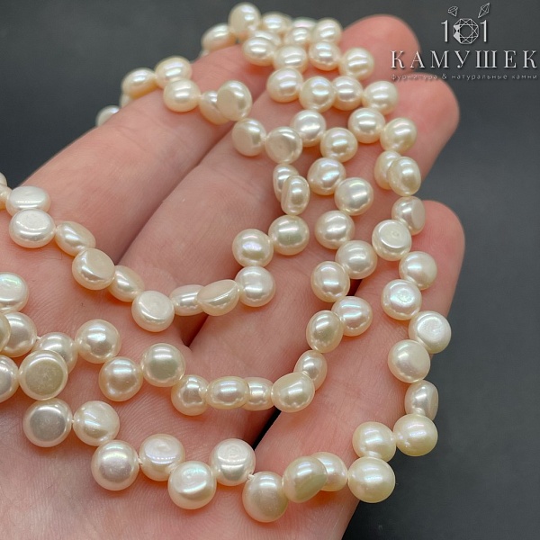 Жемчуг полусфера белый косичка 6 мм