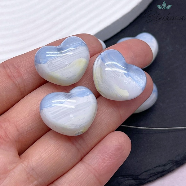 18*22 мм Бусина зефирное сердце  бело- голубое