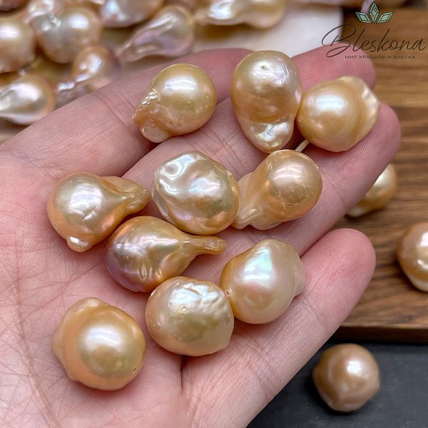 Жемчуг Барокко крупный персиковый штучно ~ (19-22)*(13-14) мм 