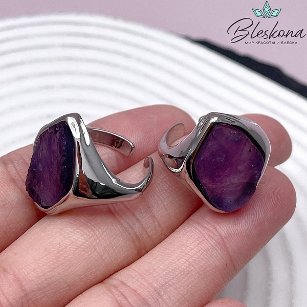 22 мм Цвет серебро, Кольцо безразмерное Аметист