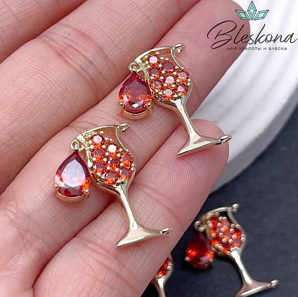21,5*22мм Цвет золото, Подвеска бокал вина красные цирконы 