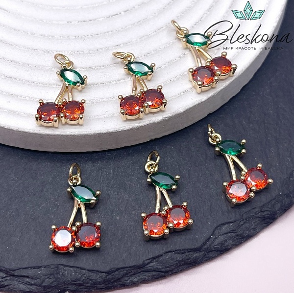 20,5*12,3 мм Цвет золото, Подвеска вишня цирконы