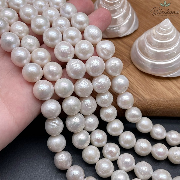 Жемчуг Касуми шар белый на увеличение 10-12 мм