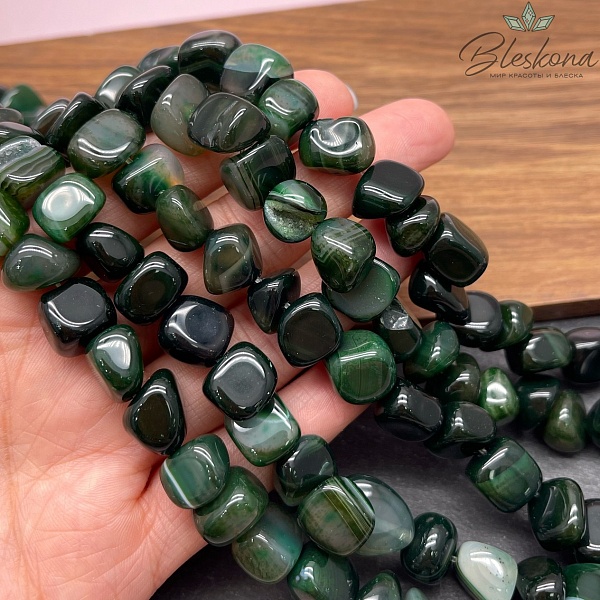 Агат темно- зеленый (тонированный) галтовка фриформ (7-12)*(10-11) мм 