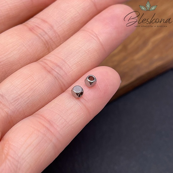 3 мм Бусина куб, Цвет серебро уп.10 шт