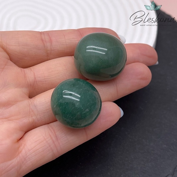 Авантюрин зеленый галтовка 22-28 мм