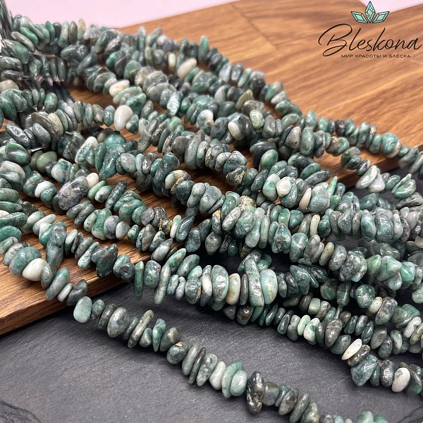 Крошка Берилл зеленый Бразилия ширина бусин ~ 6-9 мм