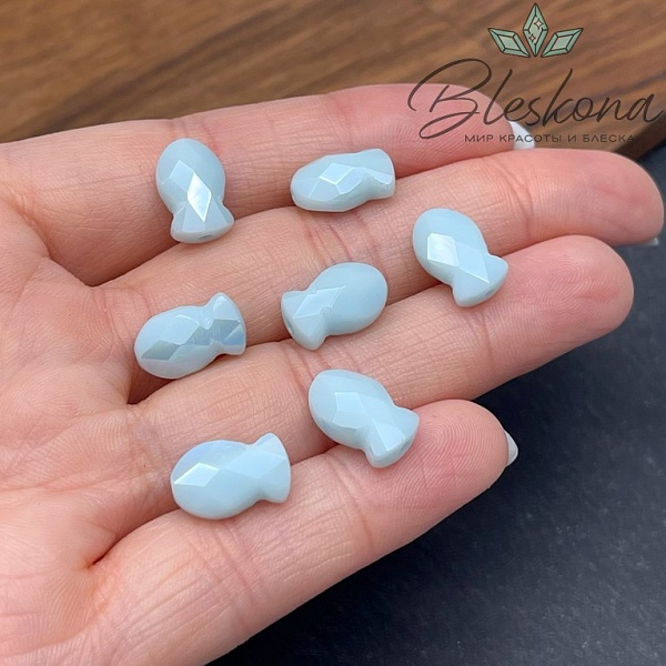 15*8 мм  Бусина рыбка, цвет голубой, уп.5 штук