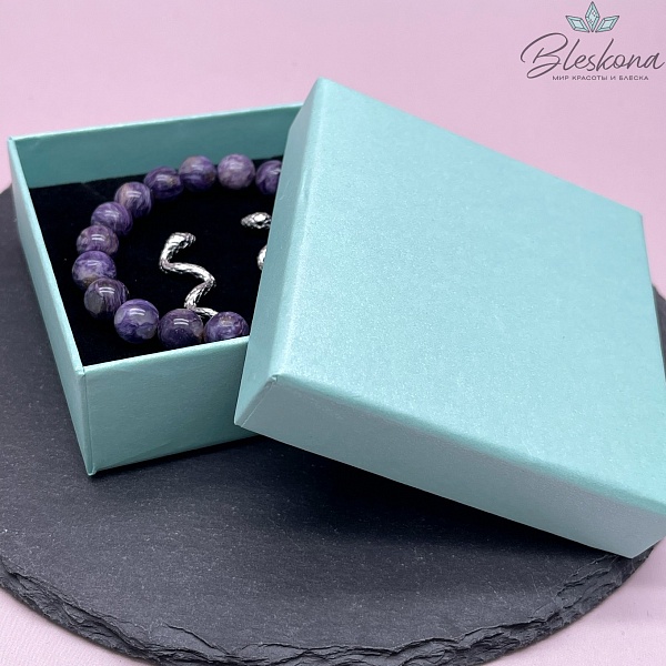 Коробка Светло-зеленая черная подложка 9*9*3см