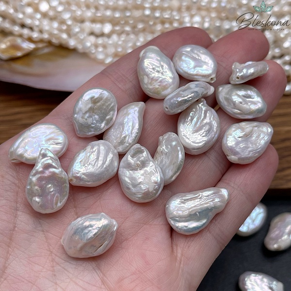 Жемчуг Барокко белый капля №1 штучно ~ (18-19)*(12-14) мм