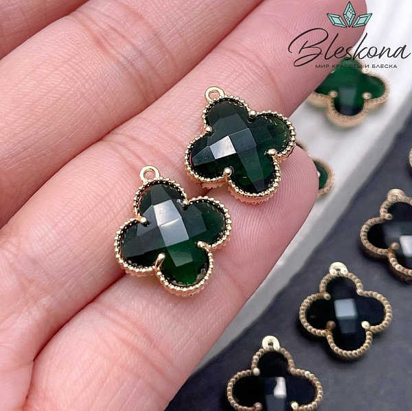 17*15 мм Цвет золото, Подвеска клевер зеленый циркон 