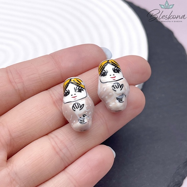 23*14 мм Керамика бусина матрёшка бежевая
