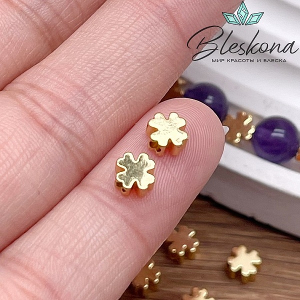 Бусина Клевер гладкая, цвет золото 5*5мм Люкс 