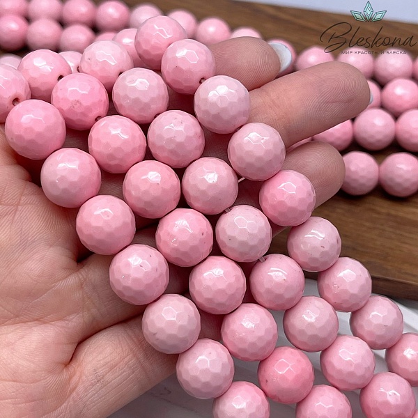 Радужный Агат огранка  розовая ( имитация) 12 мм