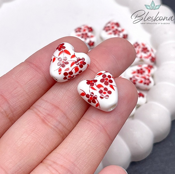 15*15 мм Керамика Бусина сердце роспись гжель №10 (штучно)