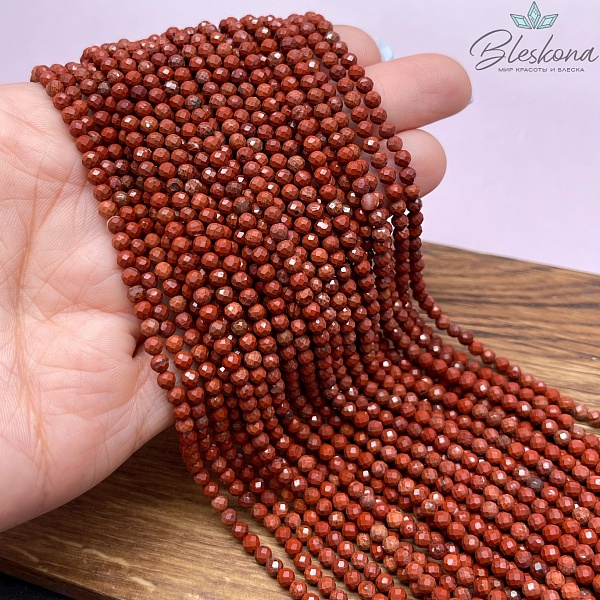 Яшма красная микроогранка 3,5 мм