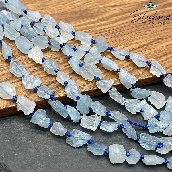 Аквамарин куски 6-8 мм 