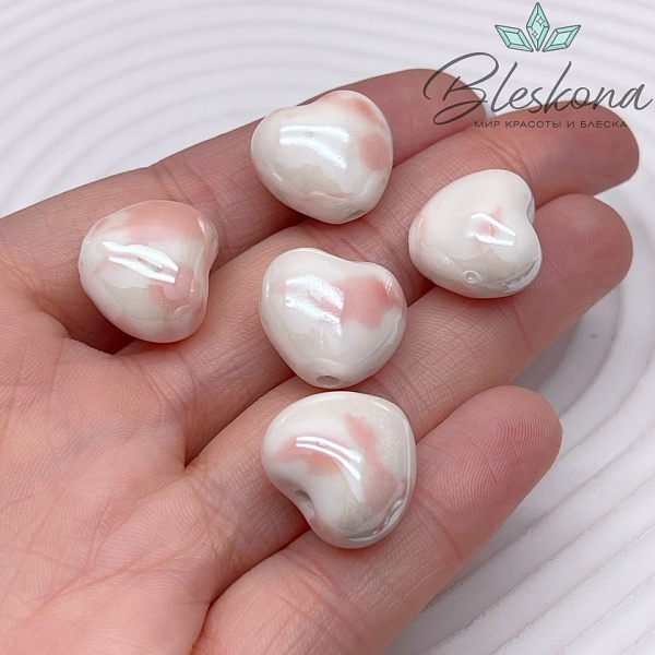 17 мм Бусина сердце, керамика цвет белый розовый рисунок