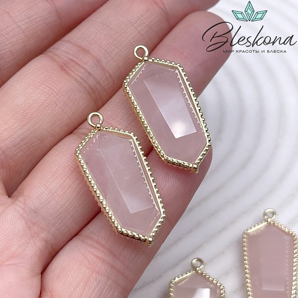 13,5*30мм, цвет золото ,Подвеска Шестиугольник Розовый кварц в обрамлении цирконы