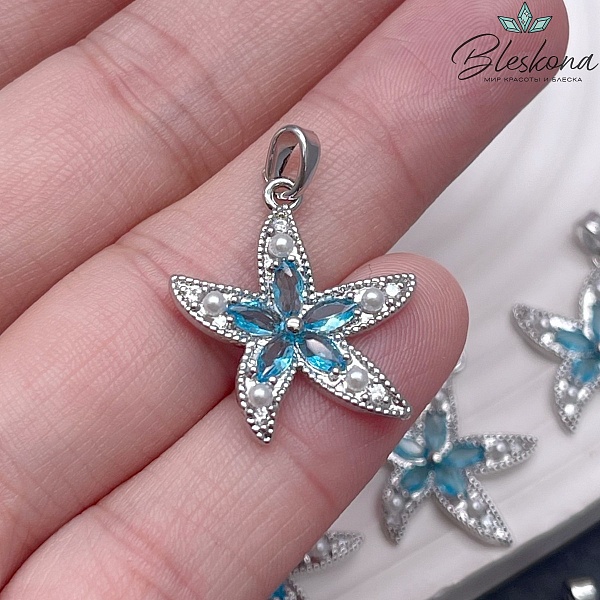 22*20 мм Цвет серебро, Подвеска морская звезда голубые цирконы 