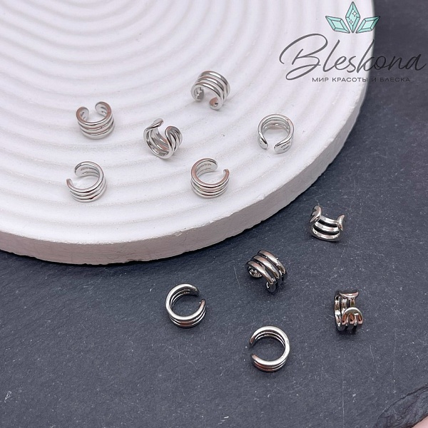 Кафф 3 ряда ,цвет серебро 8 мм