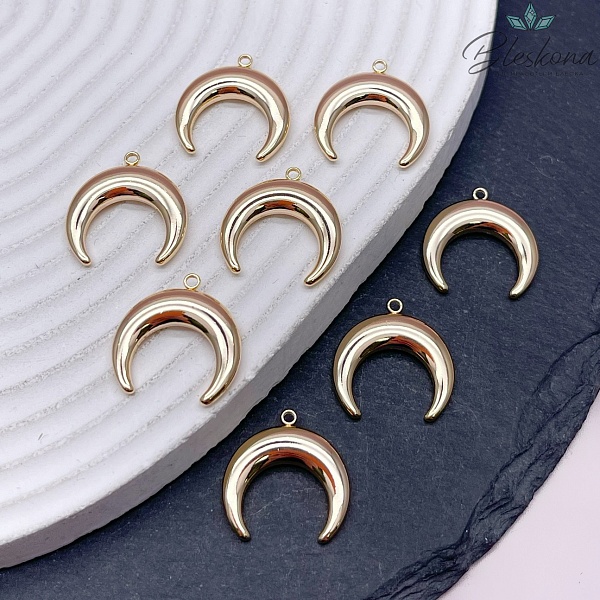 18 мм Цвет золото, Подвеска Лунница гладкая 