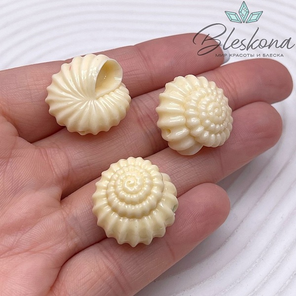 Бусина Ракушка бежевая 20*21 мм (имитация коралла)
