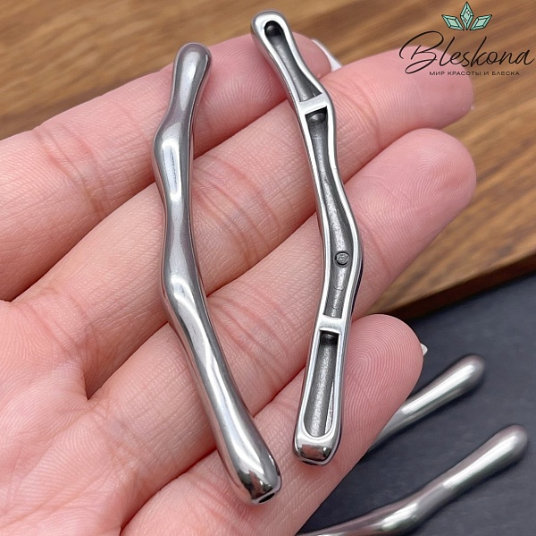 65*5,5 мм Бусина трубочка фриформ, Цвет серебро 